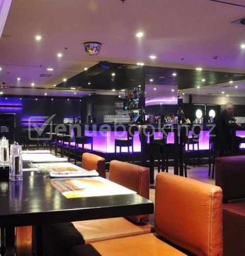 Al Qaza Lounge & Bar