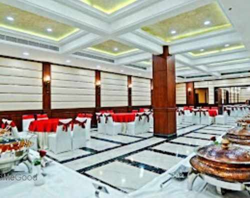 Amrik Sukhdev (Banquet)