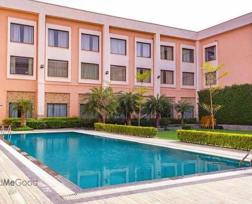 Golden Grand Resort