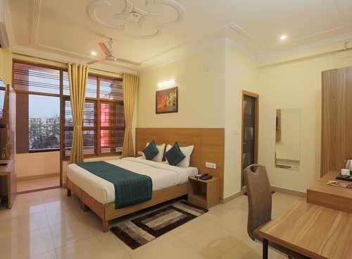 Hotel Red Dot