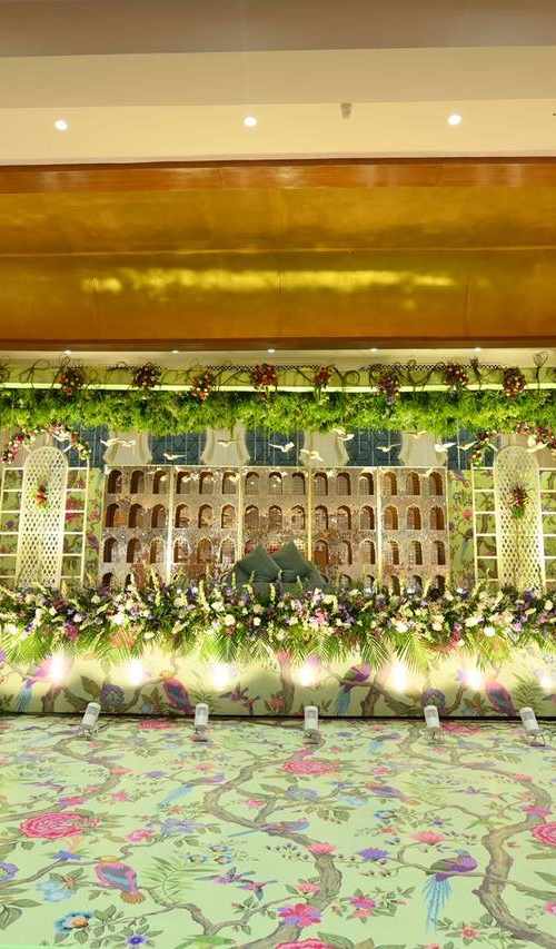 Jewels Banquets