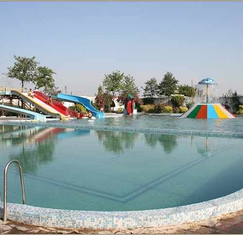 Kanak Garden Resort