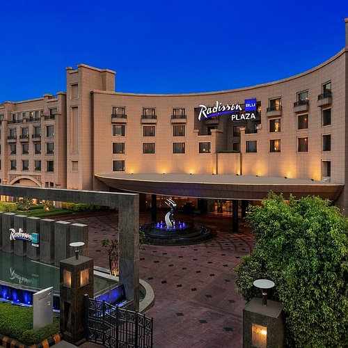 Radisson Blu Plaza Delhi Airport