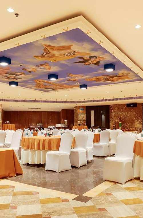 Royal Plaza Banquet